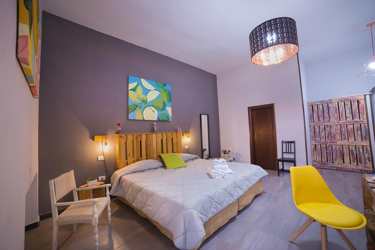 Le 4 Stagioni Dante's H Centro, By Clapa Group Maison d'hôtes Naples
